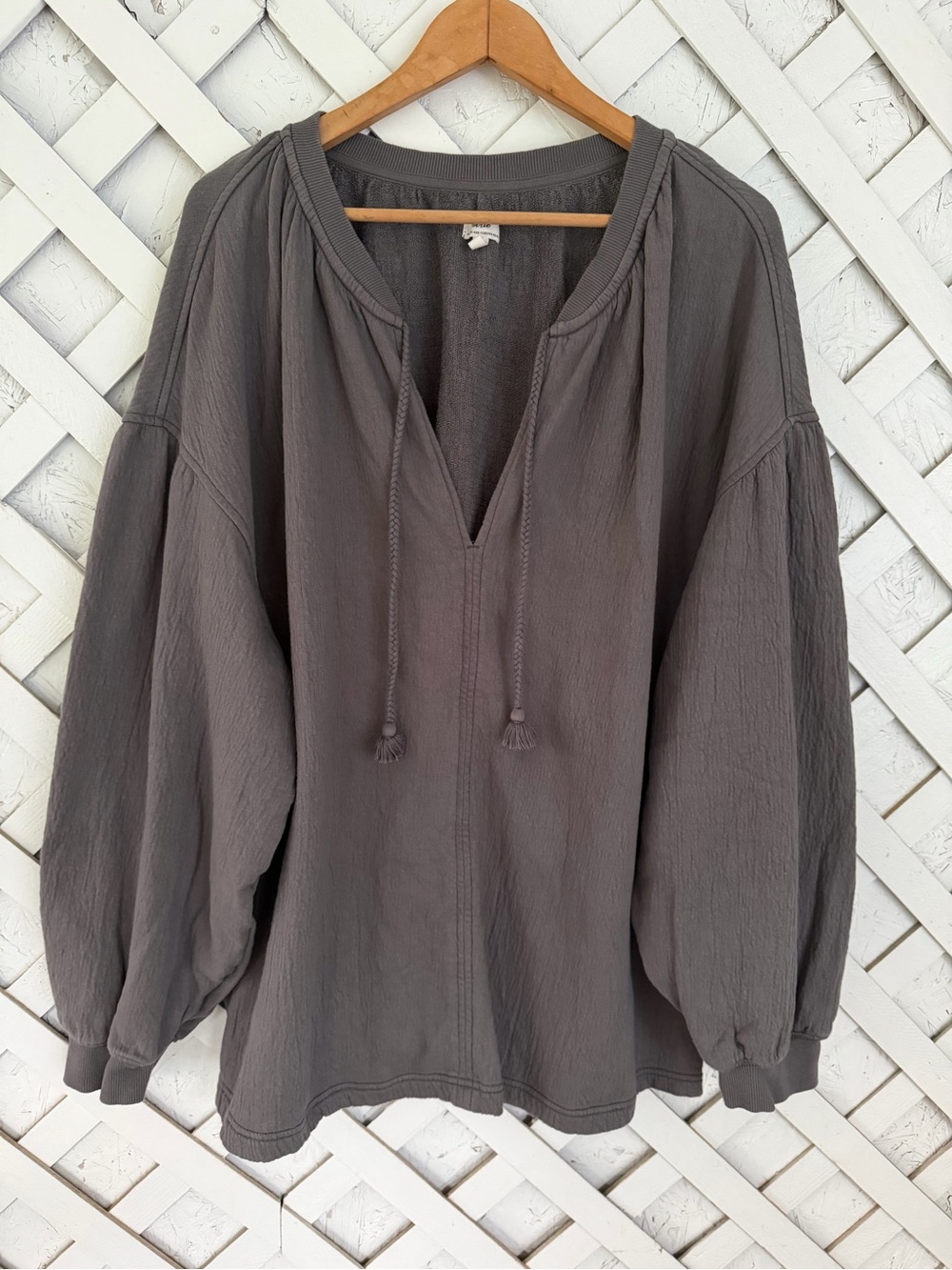 Aerie Easy Street Oversized Sweatshirt Boho Tassel V Neck Dark Gray XL